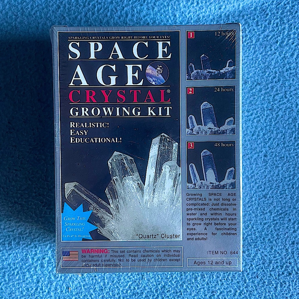 NWT Space Age Crystal Growing Kit: Quartz Cluster
